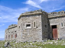 Ligne Maginot - PELOUSETTE (Casernement) - Vue du bastionnet