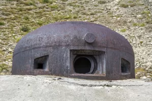 Ligne Maginot - RESTEFOND - (Ouvrage d'artillerie) - Bloc 3
Cloche JM