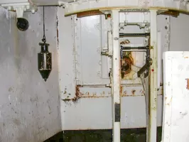 Ligne Maginot - RESTEFOND - (Ouvrage d'artillerie) - Bloc 6
Le berceau support du mortier de 75 mle 31