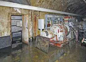 Ligne Maginot - RESTEFOND - (Ouvrage d'artillerie) - Usine
Grand angle de l’usine, sous l’eau