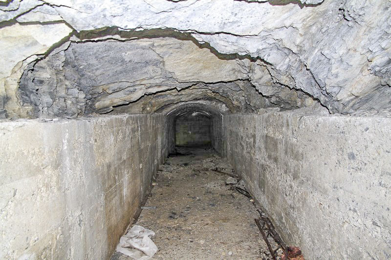 Ligne Maginot - LA RUA 7 - (Abri) - 