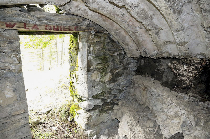 Ligne Maginot - MOTTE TREMBLANTE (QUARTIER DU PéAS - 107° BCA) - (PC de Quartier) - 