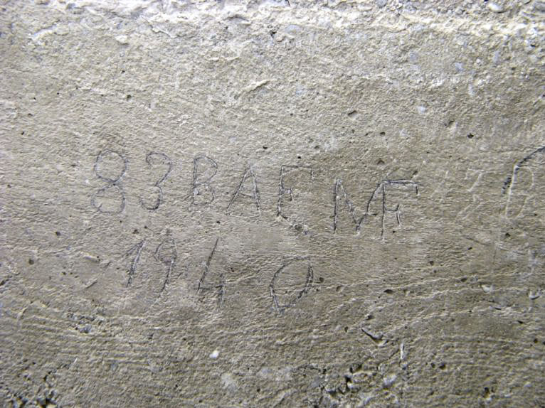 Ligne Maginot - CHATELET SUD-EST - (Abri) - Grafitti