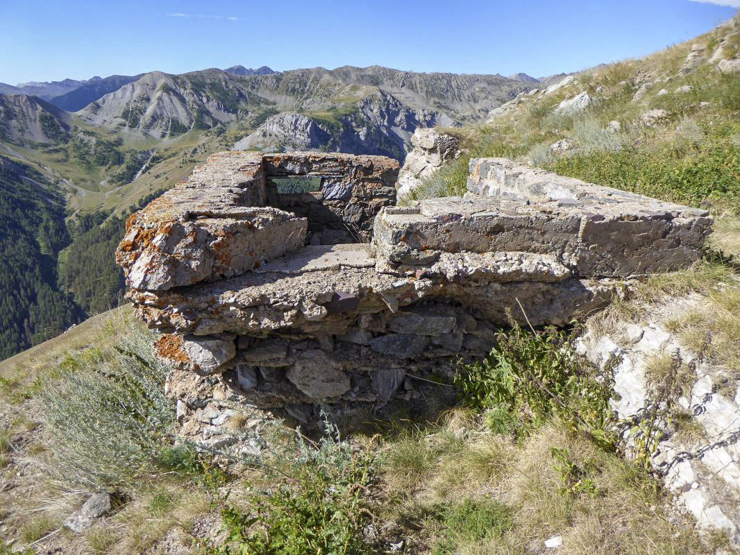 Ligne Maginot - CRETE de GAUDIN (Blockhaus pour arme infanterie) - 