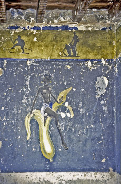 Ligne Maginot - FOURCHES - (Casernement) - et encore les peintures murales pour comparer leur état....
