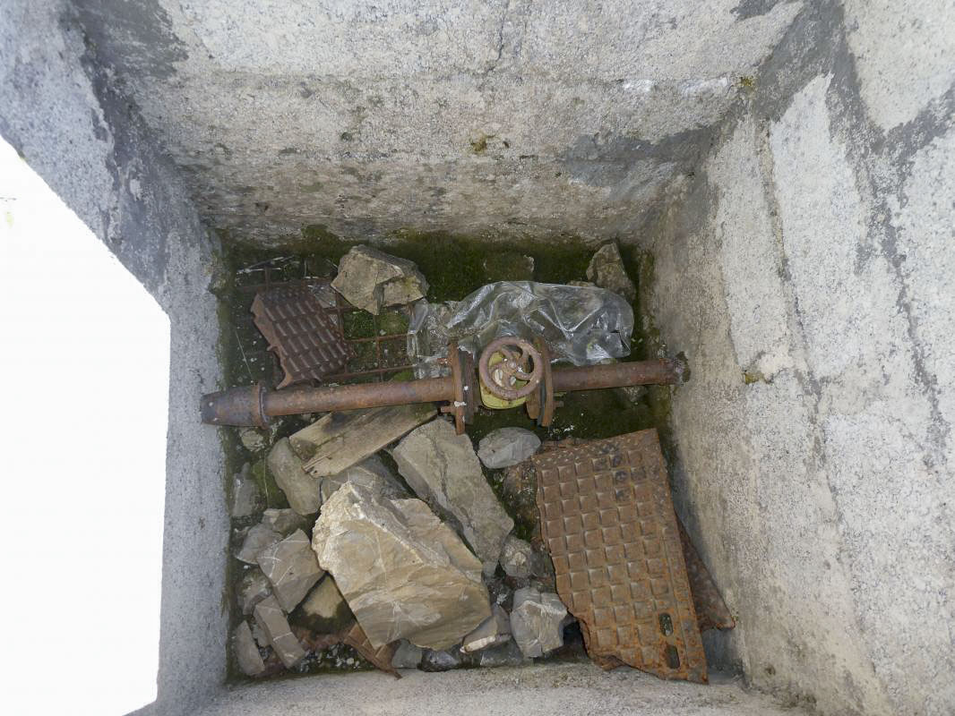 Ligne Maginot - GRANGES COMMUNES (Regard de sectionnement 4) - Vanne de coupure 4