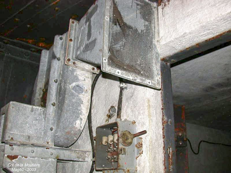 Ligne Maginot - LA MOUTIERE (MO) - (Ouvrage d'infanterie) - Bloc 1
Ventilation de la chambre de tir du bloc