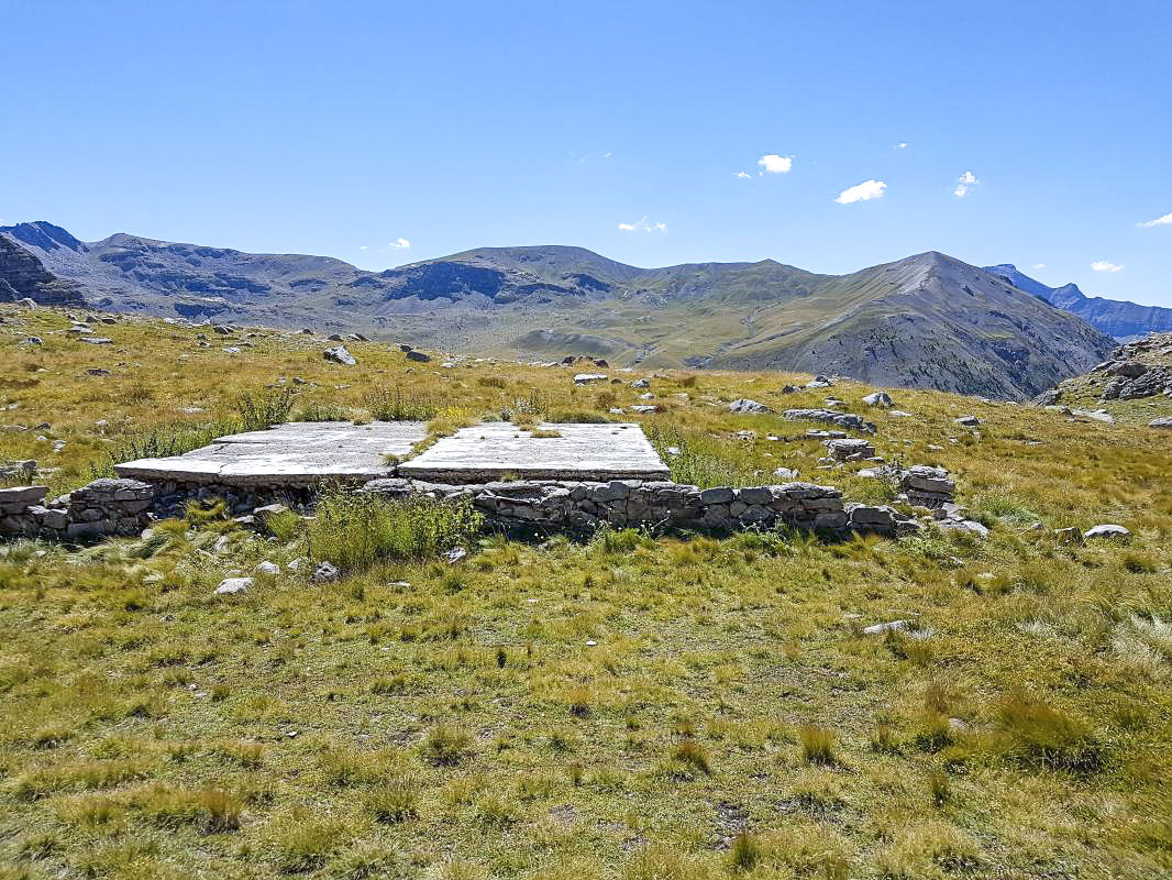 Ligne Maginot - LA MOUTIERE OUEST - (Casernement) - 