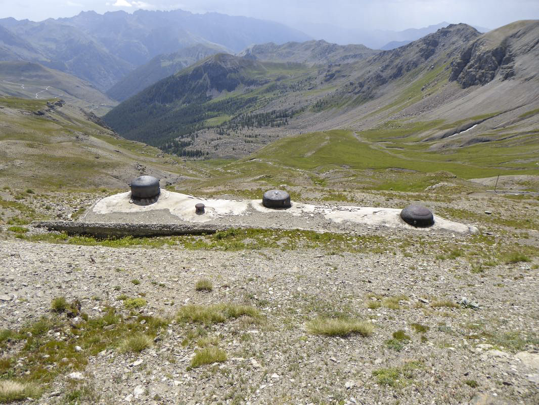 Ligne Maginot - RESTEFOND - (Ouvrage d'artillerie) - Bloc 4