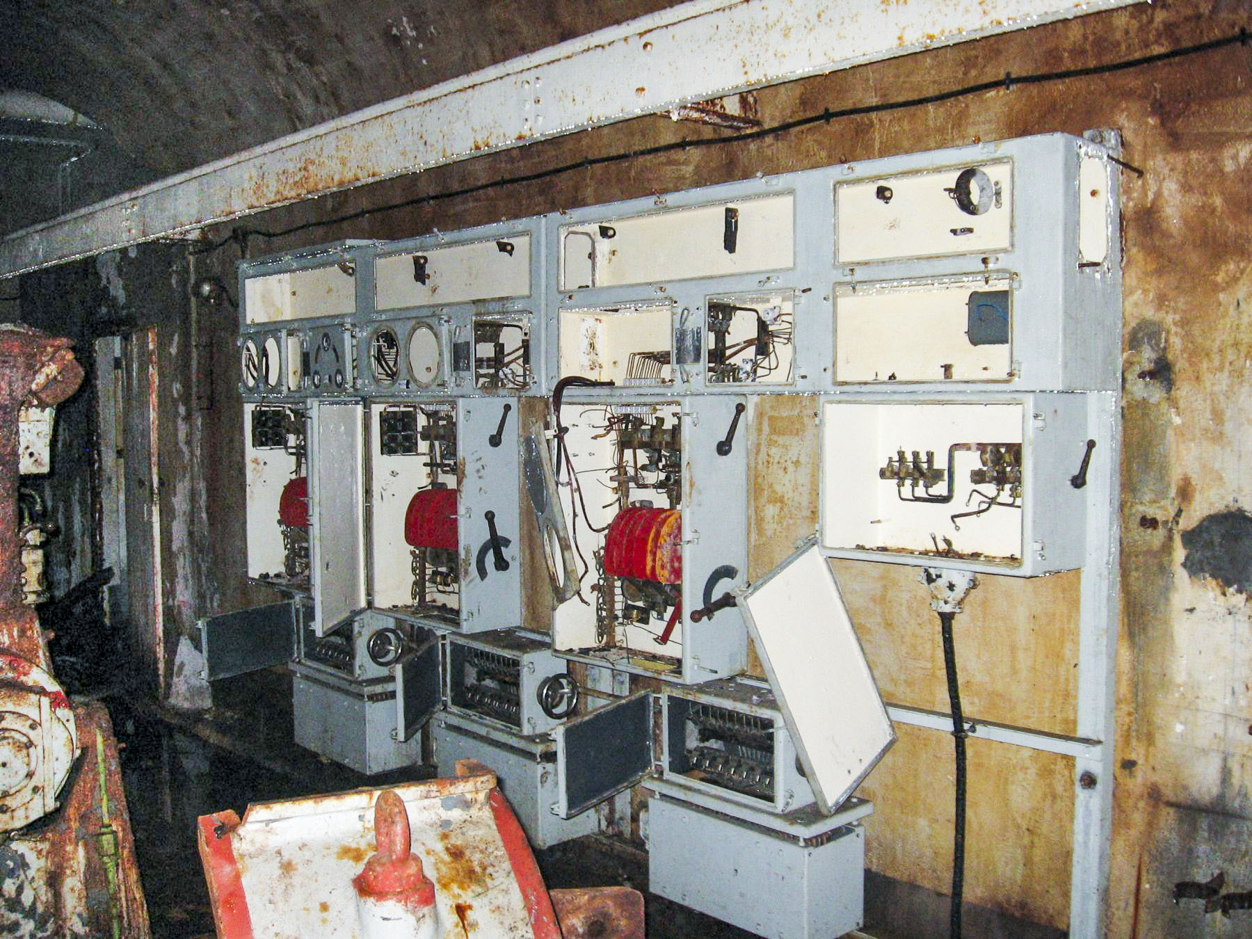 Ligne Maginot - RESTEFOND - (Ouvrage d'artillerie) - Le tableau de l'usine