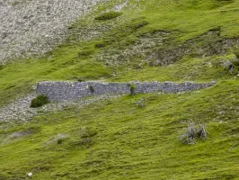 Ligne Maginot - CIME DE BACOUN - (Position d'artillerie préparée) - La route militaire