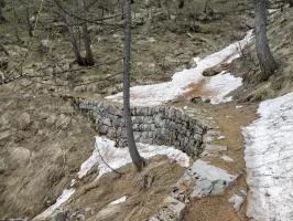 Ligne Maginot - COL DES TRENTE SOUCHES  2 - (Divers) - La piste militaire qui part d'Entraunes jusqu'au Col des Trente Souches.
