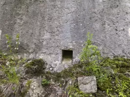 Ligne Maginot - ISOLA - (Ouvrage d'infanterie) - Bloc 2
Goulotte ?