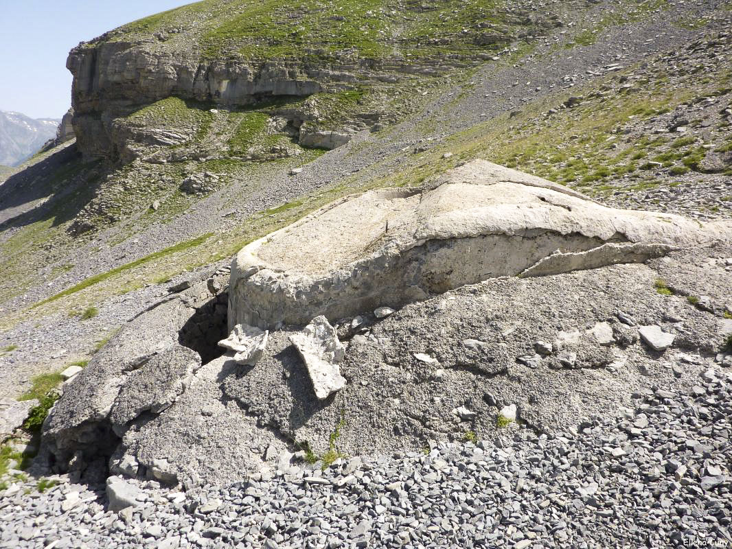 Ligne Maginot - COL DE CROUS (C) - (Ouvrage d'infanterie) - Bloc 3