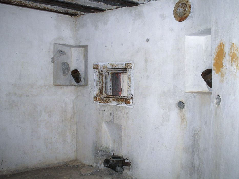 Ligne Maginot - COL DE CROUS (C) - (Ouvrage d'infanterie) - Bloc 4
La chambre de tir