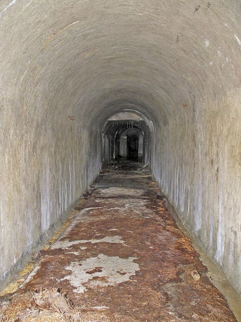 Ligne Maginot - COL DE CROUS (C) - (Ouvrage d'infanterie) - Galeries et caserne