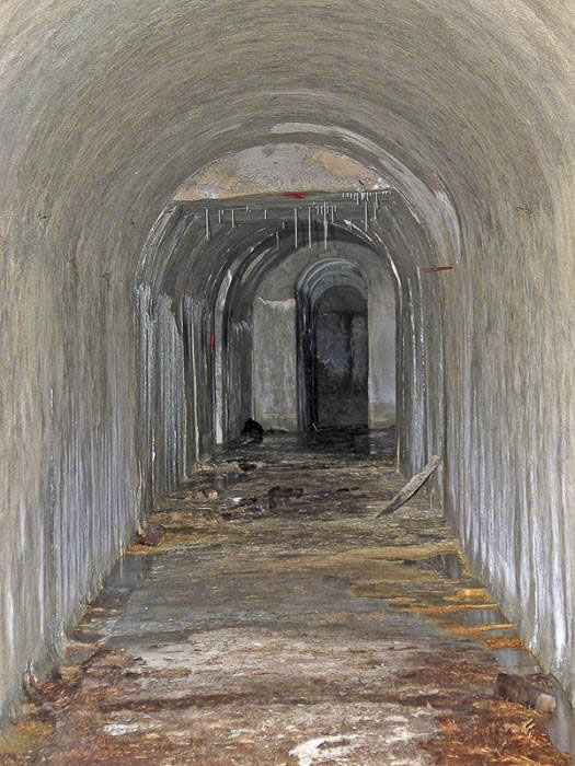 Ligne Maginot - COL DE CROUS (C) - (Ouvrage d'infanterie) - Galeries et caserne