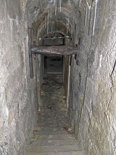 Ligne Maginot - COL DE CROUS (C) - (Ouvrage d'infanterie) - Galeries et caserne