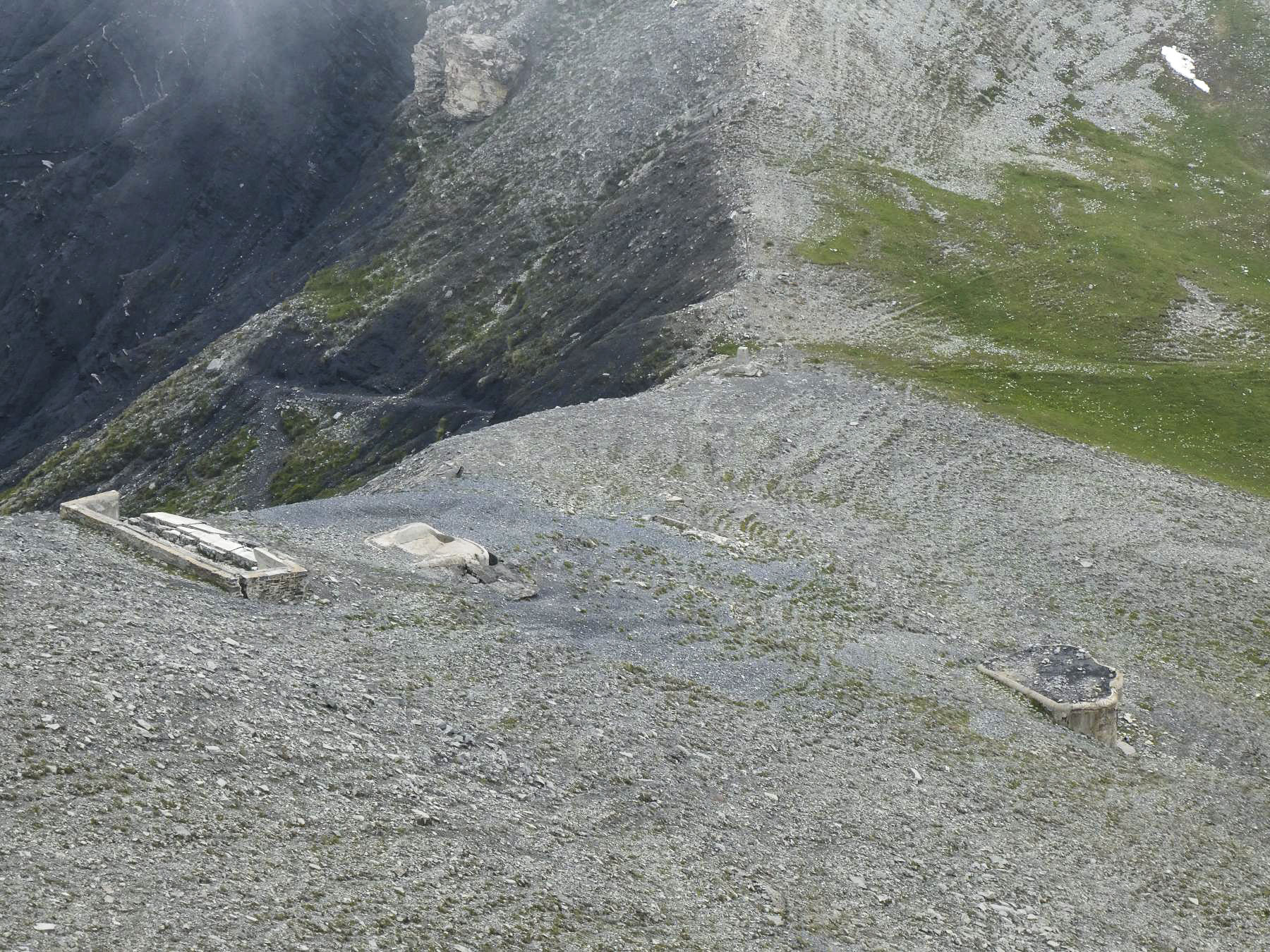Ligne Maginot - COL DE CROUS (C) - (Ouvrage d'infanterie) - Le bassin s'est effondré