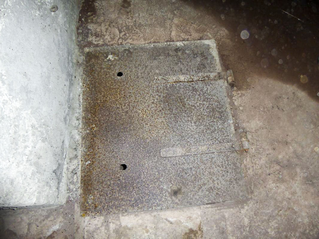 Ligne Maginot - E8 - GUILLAUMES - (Casemate d'infanterie - Simple) - Accès au sous sol