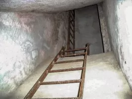Ligne Maginot - CAIRE GROS - (Abri) - Puits d'accès à la cheminée