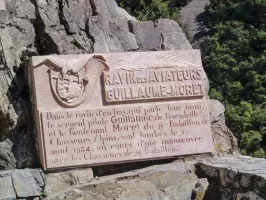 Ligne Maginot - GRANGES DE LA BRASQUE - CAMP DU TOURNAIRET - (Casernement) - Pierre sculptée
