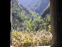 Ligne Maginot - VALABRES PRINCIPAL (OU NORD) (VP) - (Ouvrage d'infanterie) - Bloc 3
Vue sur le vallon de Mollières