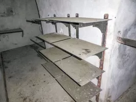 Ligne Maginot - VALABRES PRINCIPAL (OU NORD) (VP) - (Ouvrage d'infanterie) - Casernement
Tablettes