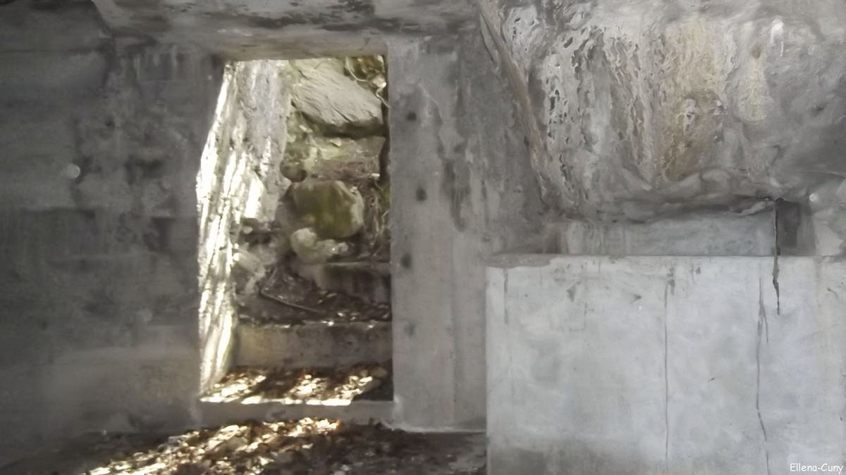 Ligne Maginot - CHAPELLE SAINT SAUVEUR - (Blockhaus pour arme infanterie) - Entrée