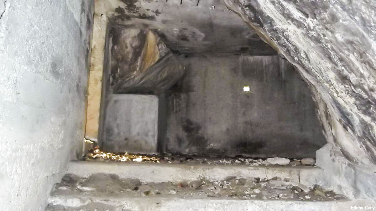 Ligne Maginot - CHAPELLE SAINT SAUVEUR - (Blockhaus pour arme infanterie) - Entrée