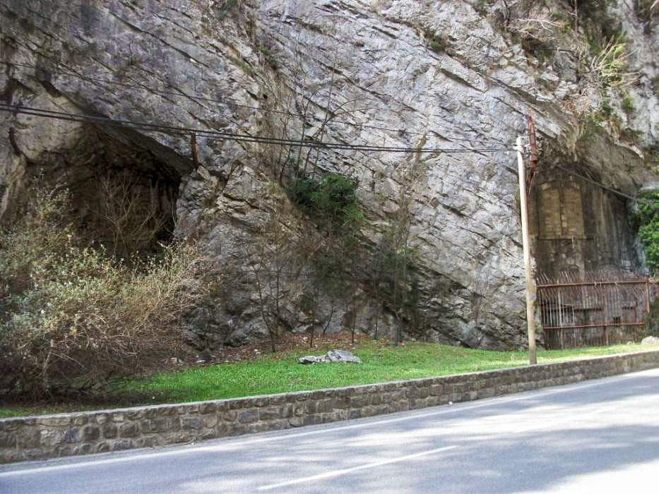Ligne Maginot - CHIUSE DE SAINT JEAN LA RIVIERE - (Casemate d'infanterie - Simple) - Les deux entrées de la chiuse