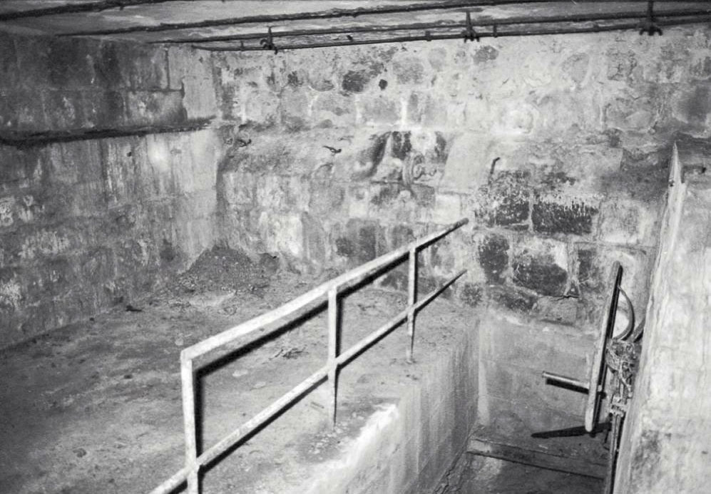 Ligne Maginot - CHIUSE DE SAINT JEAN LA RIVIERE - (Casemate d'infanterie - Simple) - Une partie du mécanisme du pont escamotable