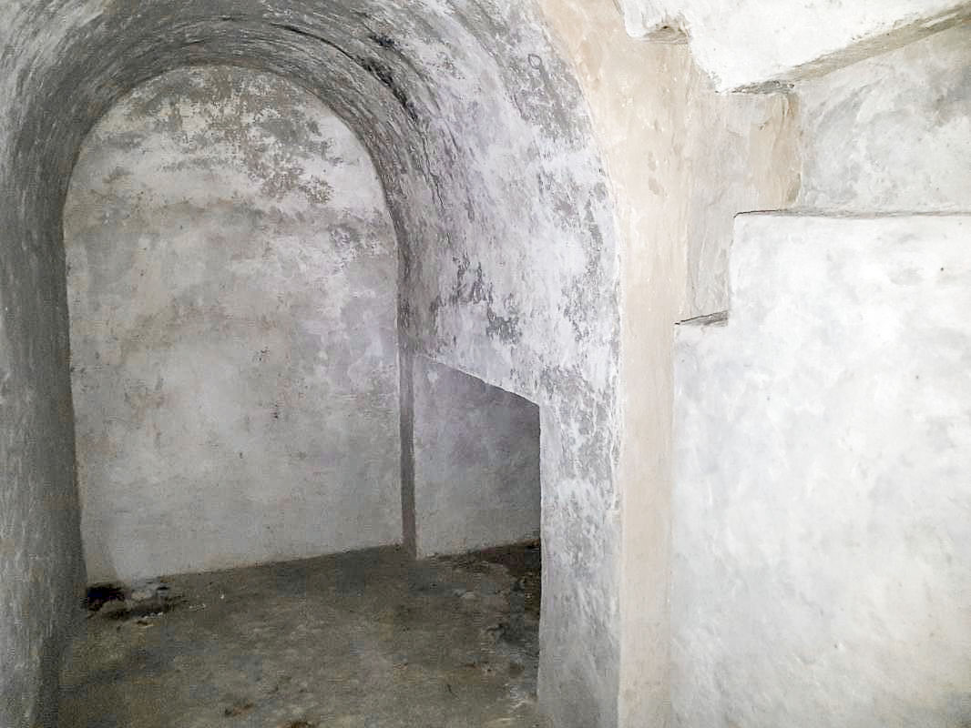 Ligne Maginot - Utelle-Tunnel Amont-DMP - Fourneau et glissières de bouchage