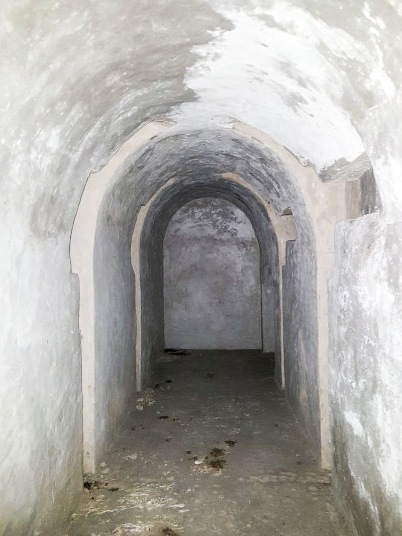 Ligne Maginot - UTELLE TUNNEL AMONT - (DMP - Dispositif de Mine Permanent) - Glissières de bouchage