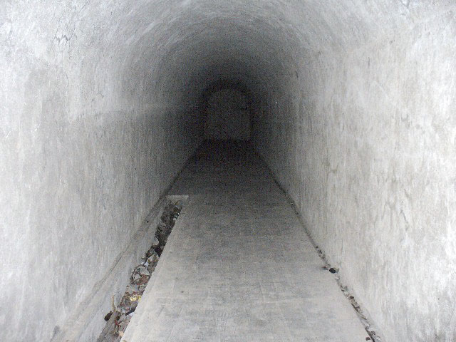 Ligne Maginot - SERENA - (Abri actif) - Casernement
Seul le gros oeuvre a été réalisé