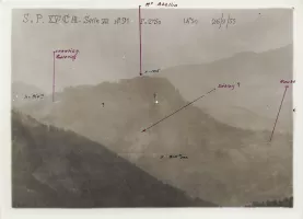 Ligne Maginot - CIME D'ANAN - (Observatoire d'infanterie) - Photo des travaux menés par les italiens prise depuis l'observatoire de la Cime d'Anan en 1933
Photo n°91