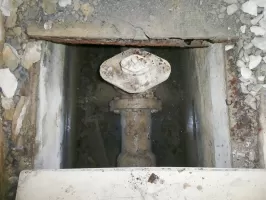 Ligne Maginot - COL D'AGNON - (Ouvrage d'infanterie) - Syphon et vanne de fermeture de l'égout