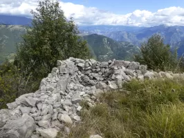 Ligne Maginot - L'ARBOIN SUD - (Observatoire d'artillerie) - L'observatoire avec vue panoramique de L'Authion à Breil