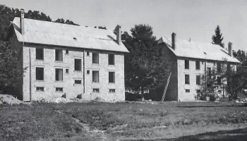 Ligne Maginot - PEIRA CAVA - CASERNE CRENANT (SOUS-SECTEUR AUTHION - 46° DBCA) - (Camp de sureté) - Photos de la construction de la caserne par la Sté Roussel Frères (mai 1935)