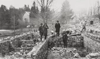 Ligne Maginot - PEIRA CAVA - CASERNE CRENANT (SOUS-SECTEUR AUTHION - 46° DBCA) - (Camp de sureté) - Photos de la construction de la caserne par la Sté Roussel Frères (mai 1935)