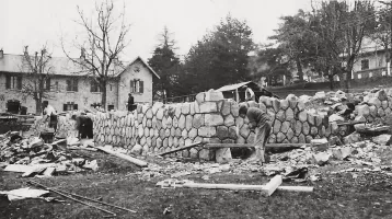 Ligne Maginot - PEIRA CAVA - CASERNE CRENANT (SOUS-SECTEUR AUTHION - 46° DBCA) - (Camp de sureté) - Photos de la construction de la caserne par la Sté Roussel Frères (mai 1935)