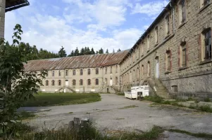 Ligne Maginot - PEIRA CAVA - CASERNE CRENANT (SOUS-SECTEUR AUTHION - 46° DBCA) - (Camp de sureté) - 