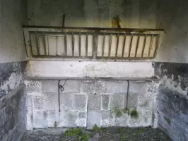 Ligne Maginot - PEIRA CAVA - CASERNE CRENANT (SOUS-SECTEUR AUTHION - 46° DBCA) - (Camp de sureté) - Les écuries