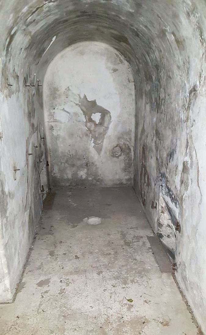 Ligne Maginot - BERGHE NORD (TUNNEL DE) - (Blockhaus pour arme infanterie) - Système de grenadage sur la voûte