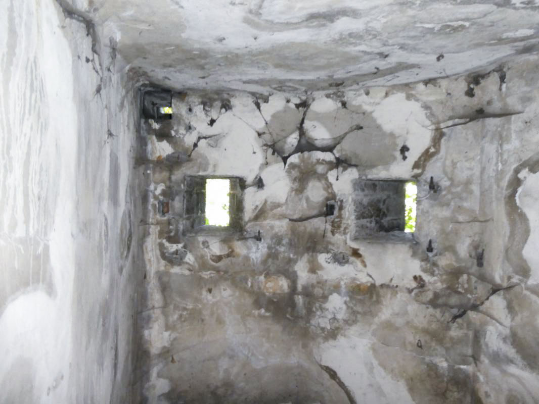 Ligne Maginot - BERGHE SUD (TUNNEL DE) - (Blockhaus pour arme infanterie) - Blockhaus de gauche