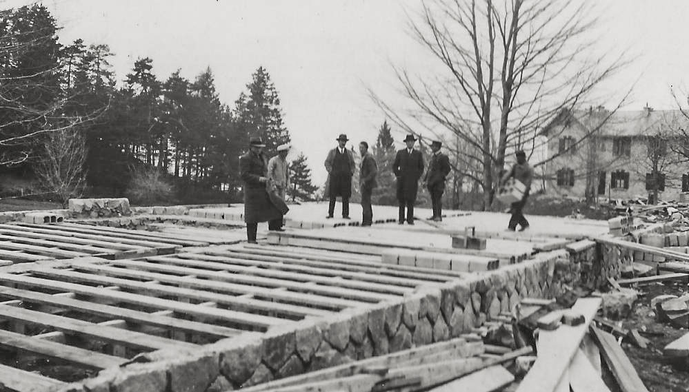 Ligne Maginot - PEIRA CAVA - CASERNE CRENANT (SOUS-SECTEUR AUTHION - 46° DBCA) - (Camp de sureté) - Photos de la construction de la caserne par la Sté Roussel Frères (mai 1935)