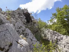 Ligne Maginot - BARBONNET NORD 2 - (Blockhaus pour arme infanterie) - Petit abri à proximité