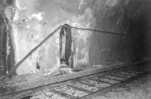 Ligne Maginot - CARANCA NORD (TUNNEL DE) - (Blockhaus pour arme infanterie) - Entrée du blockhaus par la galerie du Caranca.