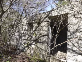 Ligne Maginot - COL DE BROUIS - (Casernement) - Bâtiment indéterminé en contre bas du bloc 1