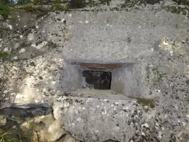 Ligne Maginot - COL DE L'ORME - (Blockhaus pour arme infanterie) - Créneau est